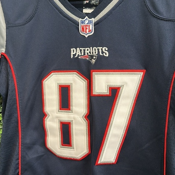 Nike New England Patriots #87 Gronkowski Navy Blue Women's NFL Jersey in small - Picture 3 of 8